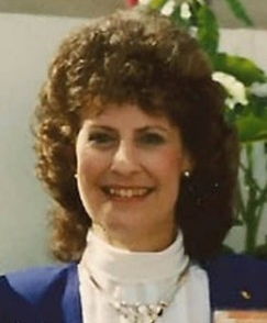 Linda Young.jpg